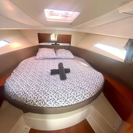 Une Nuit Insolite Sur Un Bateau Linge Et Menage Inclus - Boat Paradise La Rochelle La Rochelle  Eksteriør billede